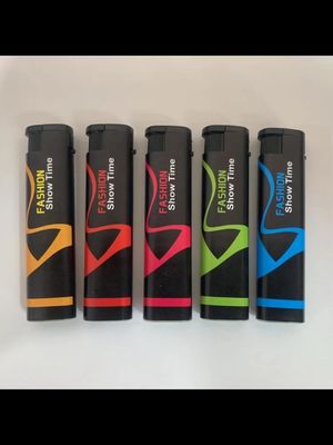 Ricerca personalizzata Linee di produzione Dy-F028 accendini a gas a prova di vento Personalizzazione