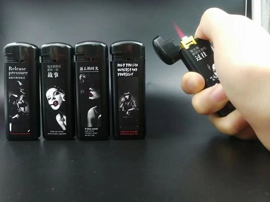 Logo del cliente Ricaricabile Indisponibile al vento Electronic Plastic Lighter Colorato solido per cucina