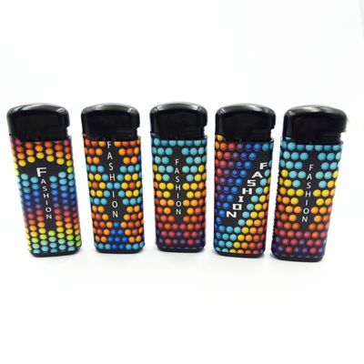 Dongyi EUR Classic Style Flip Windproof Gas Lighter Dy-F008 con richiesta personalizzata