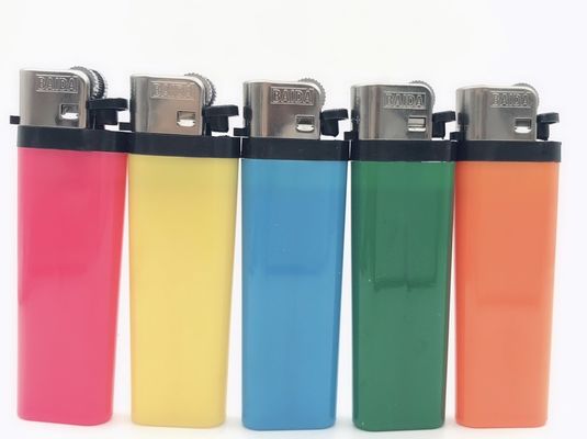 Accendino di pietra trasparente di plastica usa e getta Il prodotto di un produttore cinese di accendini