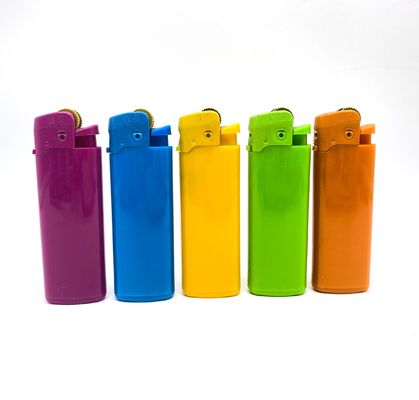 Mini accendino a gas a pietra monouso e ricaricabile con logo del cliente in cinque colori