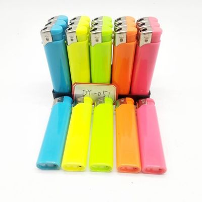 Accendini di plastica per sigarette accenditori elettronici accenditore con da Hunan Dongyi