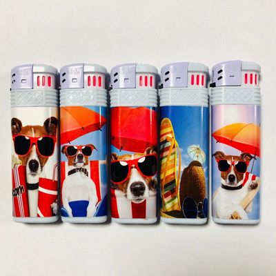 Dy-F016 Modello accendino a prova di vento con gas richiesta personalizzata e 1 pezzo Min.Order