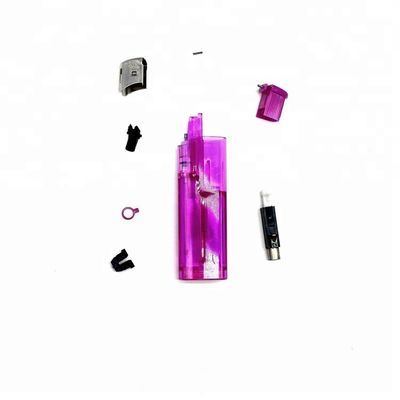 Cinque colori di plastica ricaricabile accendino a gas 8.2 * 2.42 * 1.23cm con materiali provenienti dal cinese