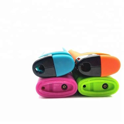 Cinque colori di plastica ricaricabile accendino a gas 8.2 * 2.42 * 1.23cm con materiali provenienti dal cinese