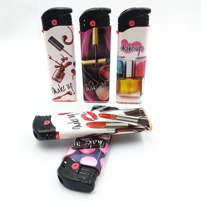 2021 Fashion Classic Electric Gas Lighter Hunan Dongyi Dy-1702 Esemplari US 0.01/Piece