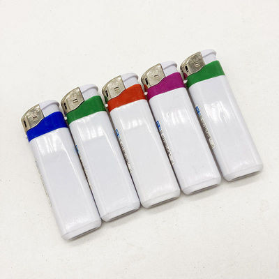 Accenditore elettrico in plastica di colore bianco per l'accenditore di sigarette più economico 8.22*2.49*1.18CM