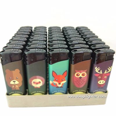 Disposable Custom Label Accendino per fumatori con Cool Dog Dongyi Disposable Custom Label