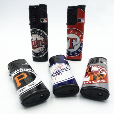 Dongyi Windproof Lighter EUR Standard Dy-F001 richiesta personalizzata 8.11*2.49*1.32 CM