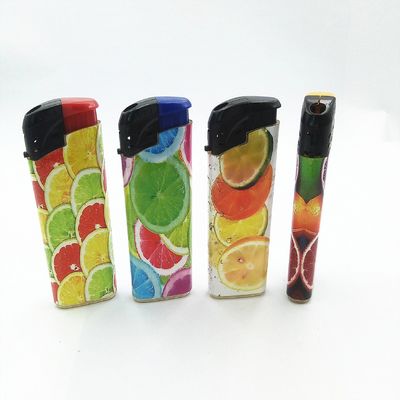 Richiesta personalizzata Ottenere Colore Disposable Gas Lighter di plastica a 8,2 * 2,6 * 1,14cm