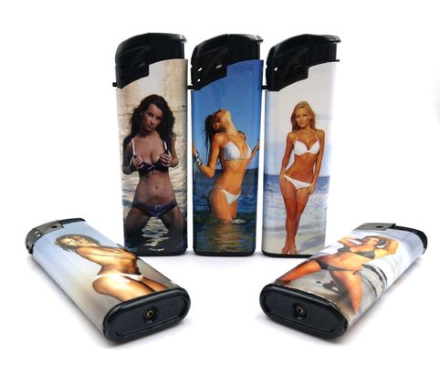 Accenditori a gas a butano di moda ricaricabili e usa e getta per regalo