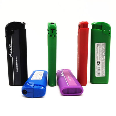 Accendino a gas elettrico OEM Stampa accendino di sigaretta in plastica personalizzazione 8.2 * 2.6 * 1.14CM