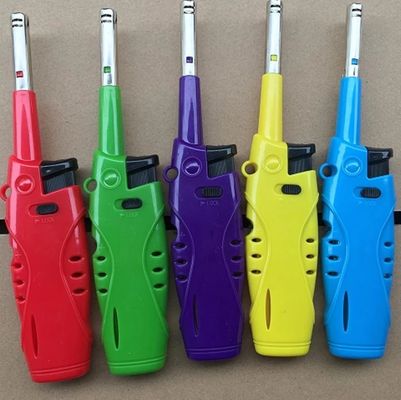 Materiale di plastica accendino per barbecue Dy-B003 OEM accendino a gas a lungo accendino da cucina a prova di vento