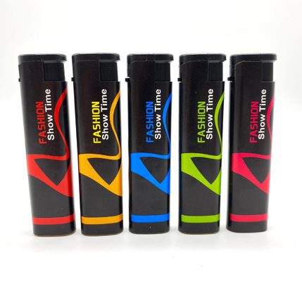 Modello N.O. DY-F028 Accendino a gas a vento rigido ricaricabile con colori OEM accettabili e vendita