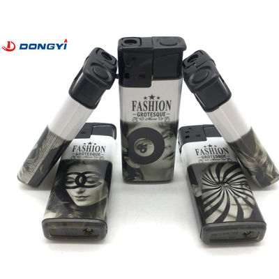 Accendino a prova di vento elettrico monouso per EUR e USB Personalizzazione Moda classica