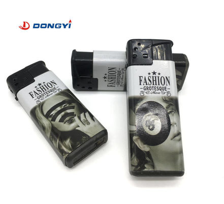 Accendino a prova di vento elettrico monouso per EUR e USB Personalizzazione Moda classica