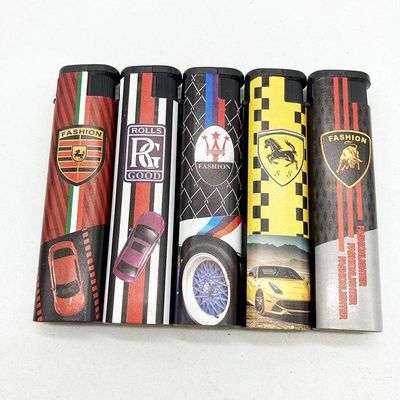 Accenditore portatile in plastica a cinque colori ricaricabile a scarica accenditore a prova di vento