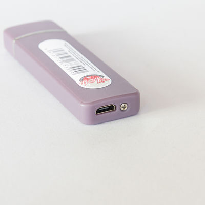 Accendino ricaricabile USB Il nostro accendino per sigarette in plastica USB a prova di vento